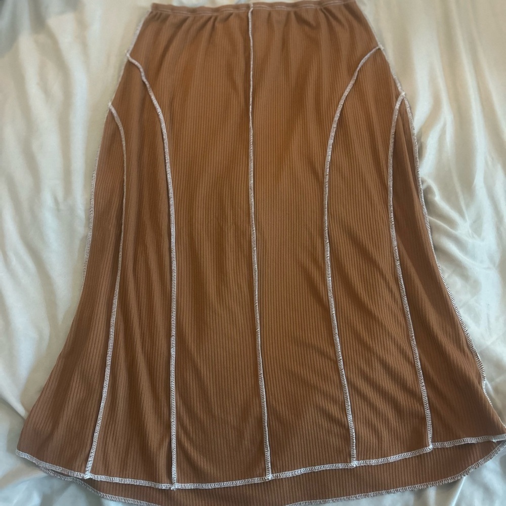 EARTHBOUND Asymmetrical Brown Skirt